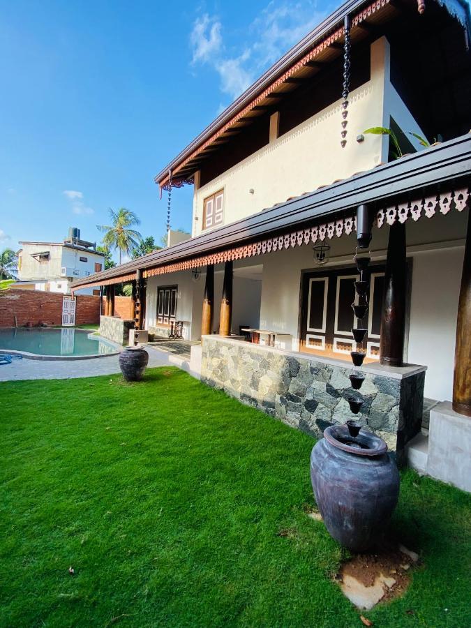 Thaprobana Villa Tangalle - Private Villa Экстерьер фото