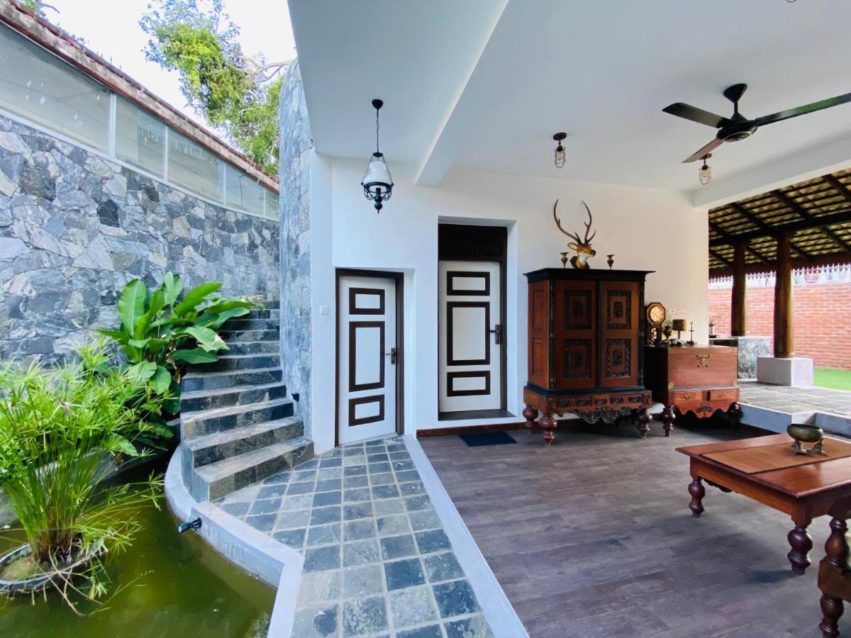 Thaprobana Villa Tangalle - Private Villa Экстерьер фото