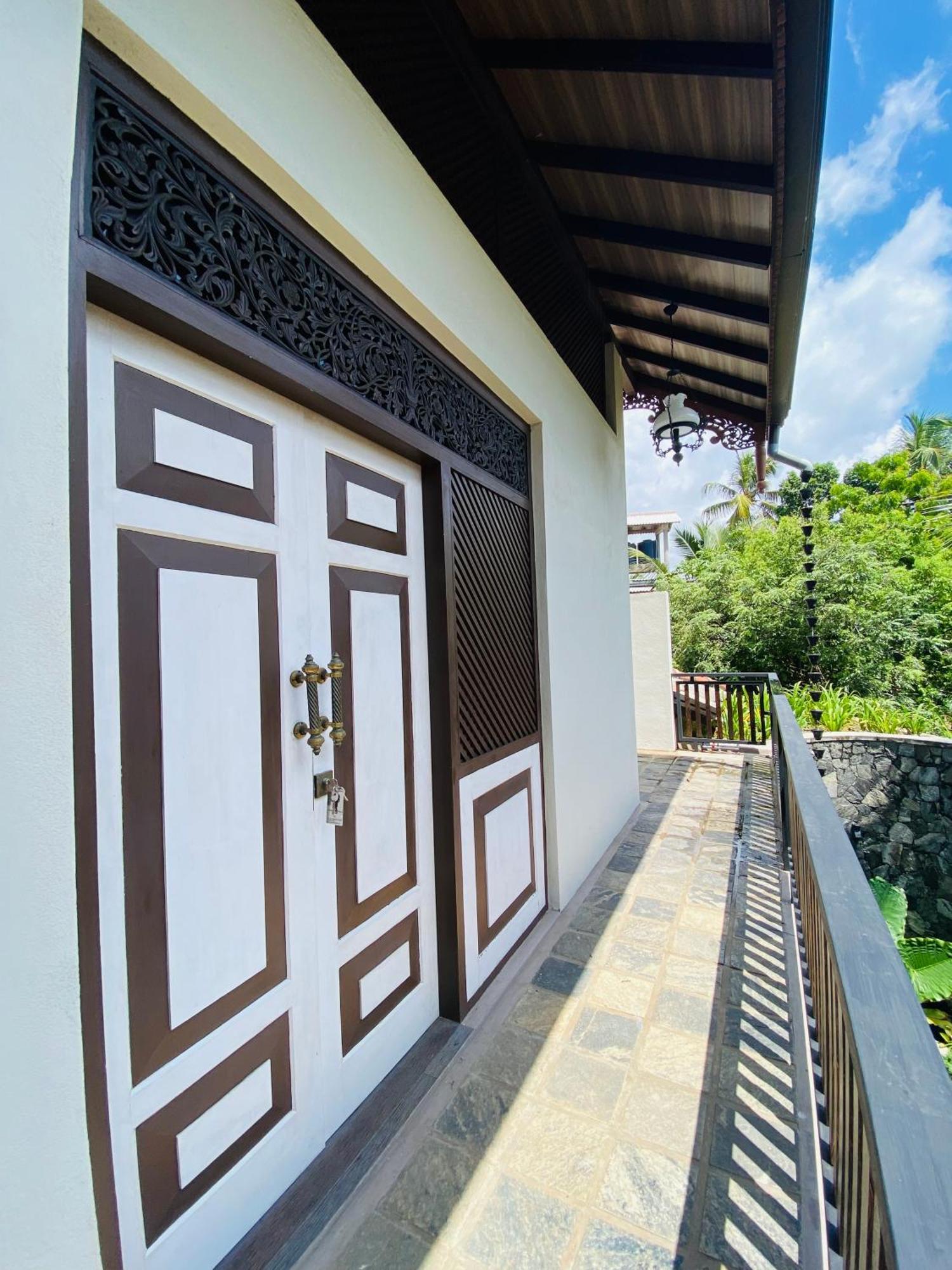 Thaprobana Villa Tangalle - Private Villa Номер фото
